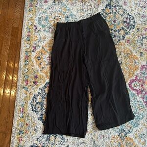 H&M black crop wide leg pants